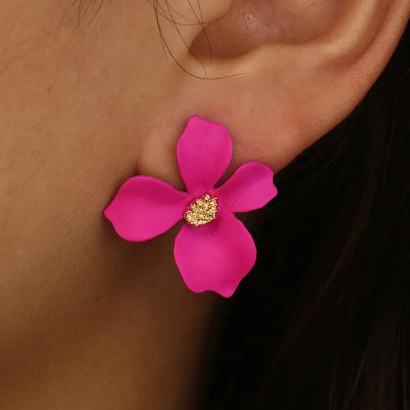 Cute Four Petal Flower Shape Design Plastic Stud Earrings for Women