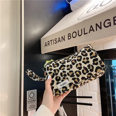 Check Color Contrast Large Capacity Cosmetic Bag Leopard Print Storage Bag Street Fashion Canvas Horizontal Square Zipper
