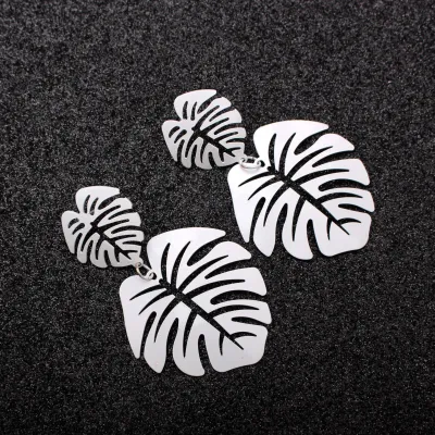 Exaggerated Hollow Leaf Shaped Alloy Earrings for Women