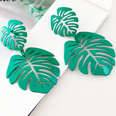 Exaggerated Hollow Leaf Shaped Alloy Earrings for Women