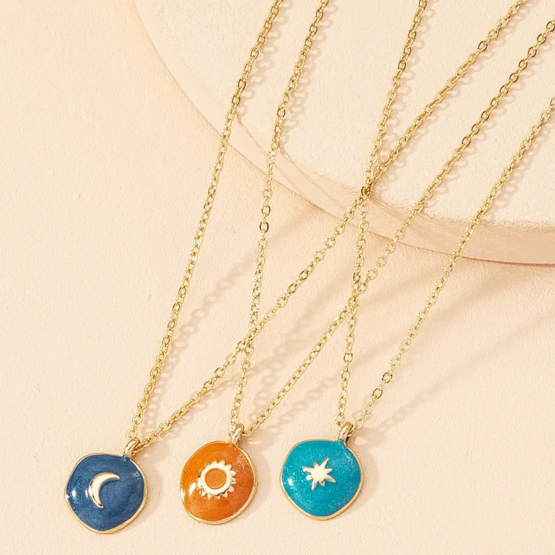 Vintage Sun Moon Star Pattern Pendant Alloy Necklace
