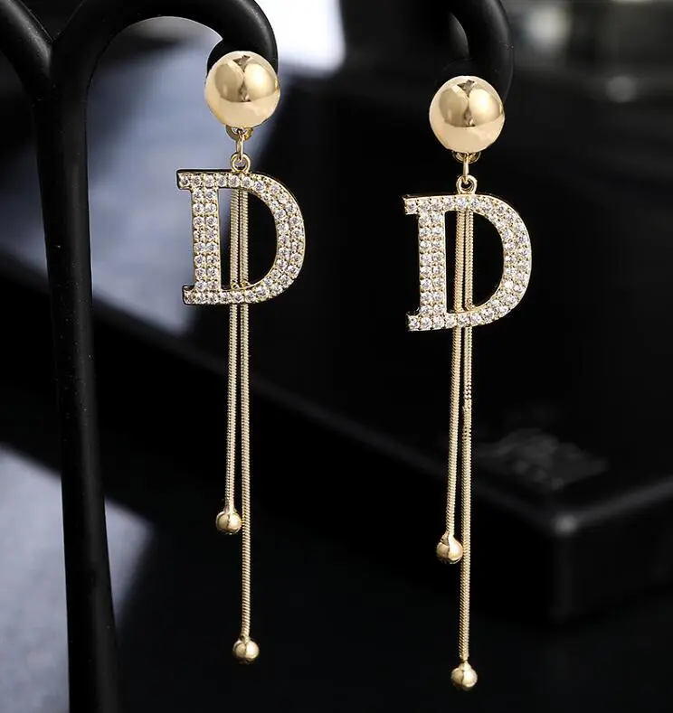 Elegant Letter Shape Tassel Rhinestone Decorative Alloy Drop Earrings