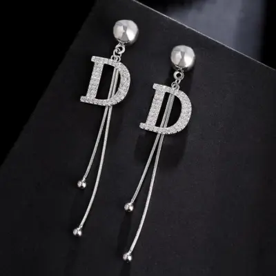 Elegant Letter Shape Tassel Rhinestone Decorative Alloy Drop Earrings