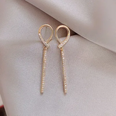 Simple Elegant Geometric Pendant Rhinestone Decorative Alloy Earrings