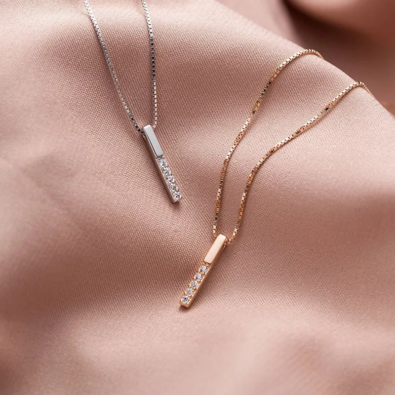 Simple Bar Pendant Rhinestone Decorative Alloy Necklace