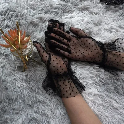 Women Elegant Lace Polka Dot Mesh Knitted Gloves