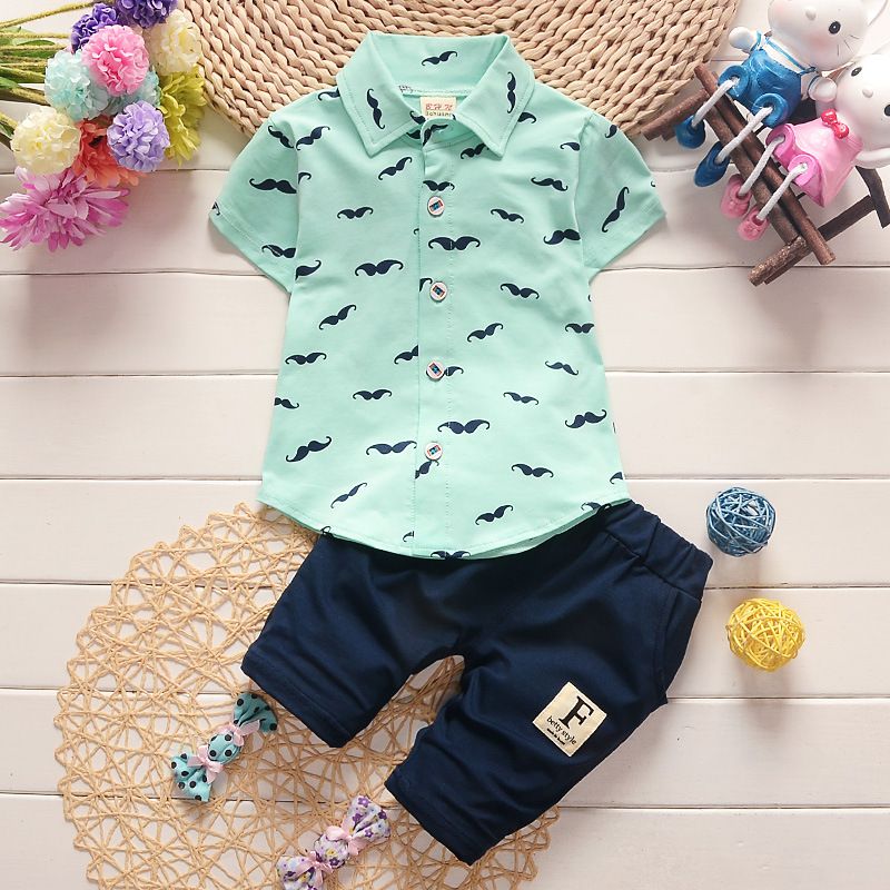 2pcs Baby Boy All Over Mustache Print Short-sleeve T-shirt and Solid Shorts Set