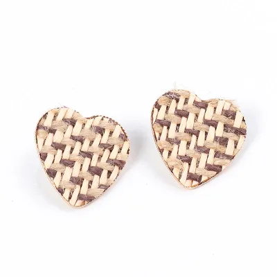 Creative Simple Heart Shaped Leopard Snakeskin Shell Pattern Stud Earrings