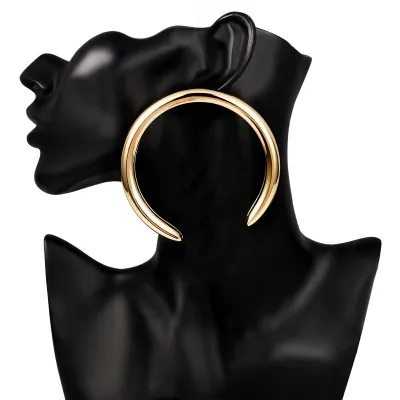 Punk Style Round Shape Metal Stud Earrings