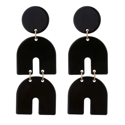 Wholesale Hoof Shape Acrylic Dangle Earrings Geometric Women's Plastic