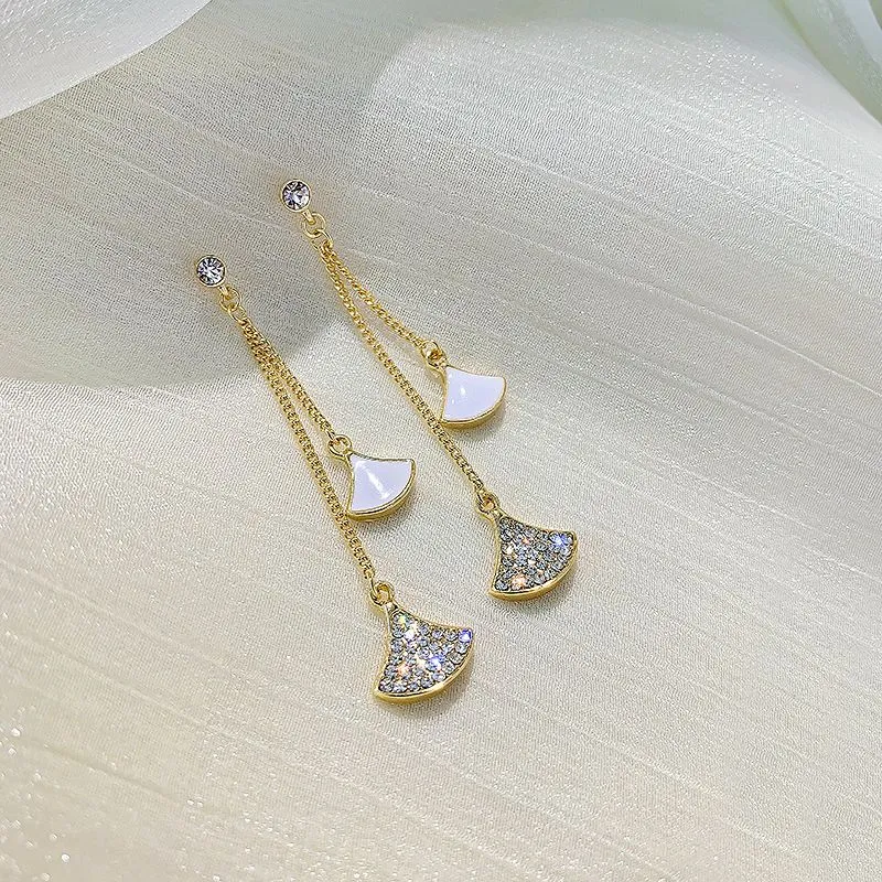 Sector Pattern Rhinestone Decor Drop Earrings for Women