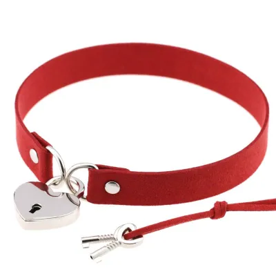 Wholesale Punk Style Unique Heart Shaped Lock Design PU Choker Necklace