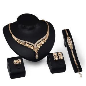 Fashion Geometric Hollow Alloy Pendant Rhinestone 4 Pcs Women Jewelry Set