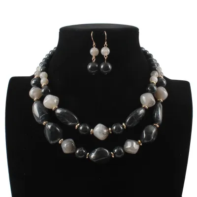 Unique Double Color Design Women's Geometric Pattern Layered Necklace Set