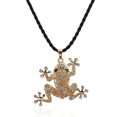 Women Vintage Frog Pendant Rhinestone Necklace Leather Rope