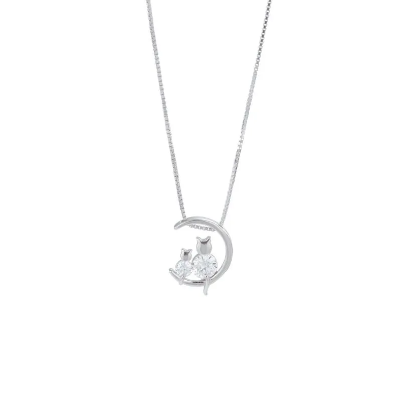 Women Exquisite Zircon Silver Chain Pendant Necklace With Cute Moon Cat Design