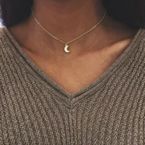 Fashion Graceful Geometric Crescent Moon Pendant Choker Necklace For Women Alloy