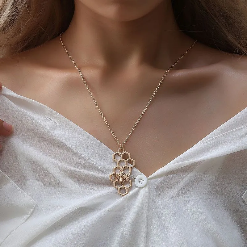 Bee Honeycomb Pattern Matinee Necklace Women's Alloy Water Wave Chain