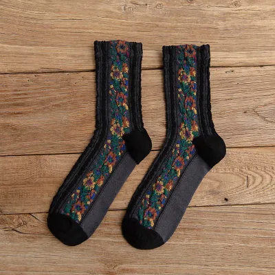 Fashion Retro Flower Pattern Color Blocking Mid-Calf Cotton Socks for Women