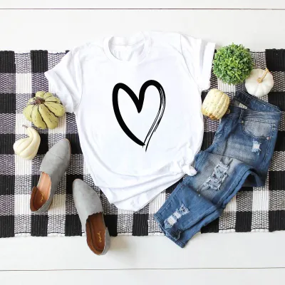 S-5XL Women Simple Heart-shape Print Short Sleeve T-shirt