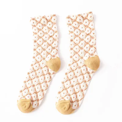 Women Edgy Color Blocking Flower Pattern Cotton Socks