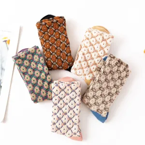 Women Edgy Color Blocking Flower Pattern Cotton Socks