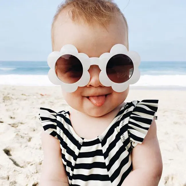 Wholesale Vintage Flower Pattern Candy Color Kids Sunglasses for Girls