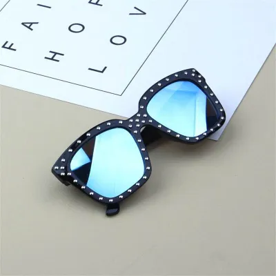 Fashion Kids Baby Boy Girl Rivet Design Square Sunglasses Plastic Frame PC Lens
