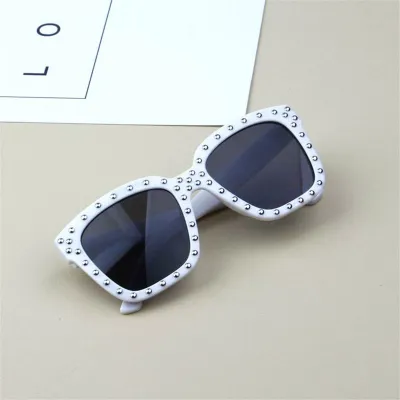 Fashion Kids Baby Boy Girl Rivet Design Square Sunglasses Plastic Frame PC Lens