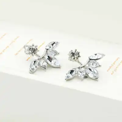 Fashion Spring Cute Girl Leaves Stud Earrings