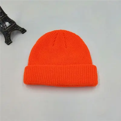 Solid Color Knitted Unisex Men And Women Beanies