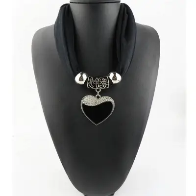 Women Engagement Love Heart Alloy Pendant Polyester Scarf Necklace