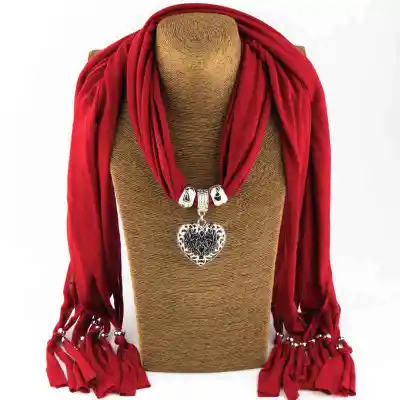 Women Graceful Hollow Heart Shape Alloy Pendant Polyester Scarf Long 180x40 cm