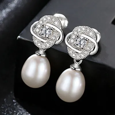 Unique Flower Pattern Fashion S925 Silver Natural Freshwater Pearl Earrings 1.8*0.9cm