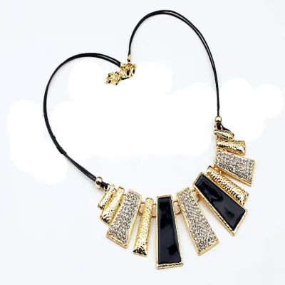 Exaggeration Geometric Pendant Statement Necklace for Women