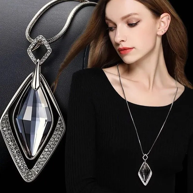 Double Rhombus Pendant Women Statement Alloy Necklace with Artificial Crystal