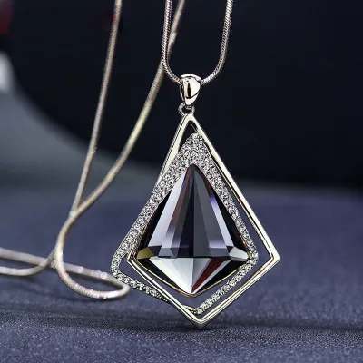 Rhinestone Decor Rhombus Pendant Snake Chain Necklace for Women