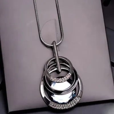 Geometric Pattern Rhinestone Alloy Statement Necklace Bamboo Chain Women