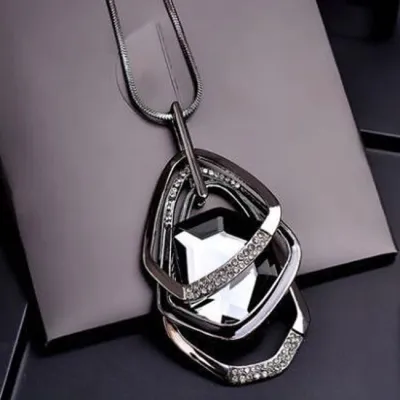 Geometric Pattern Rhinestone Alloy Statement Necklace Bamboo Chain Women