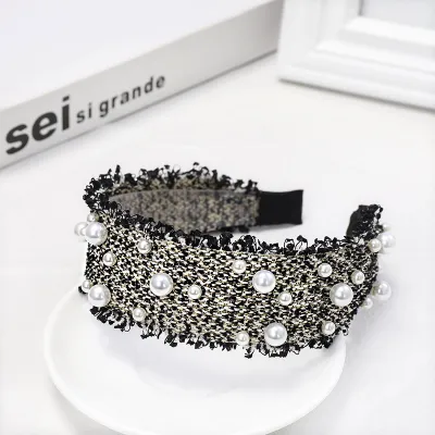 Women Raw Edge Pearl Decor Wide Headband