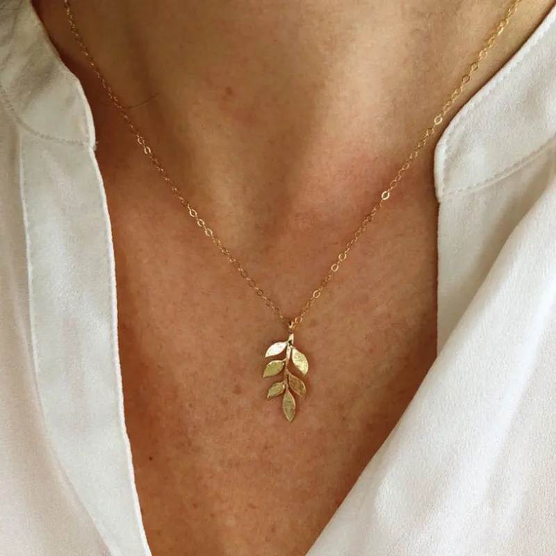 Fashion New Leaves Pendant Women Choker Necklace