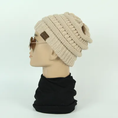 Women Solid Color Knitted Beanies Unisex Yarn Letter Pattern Hat