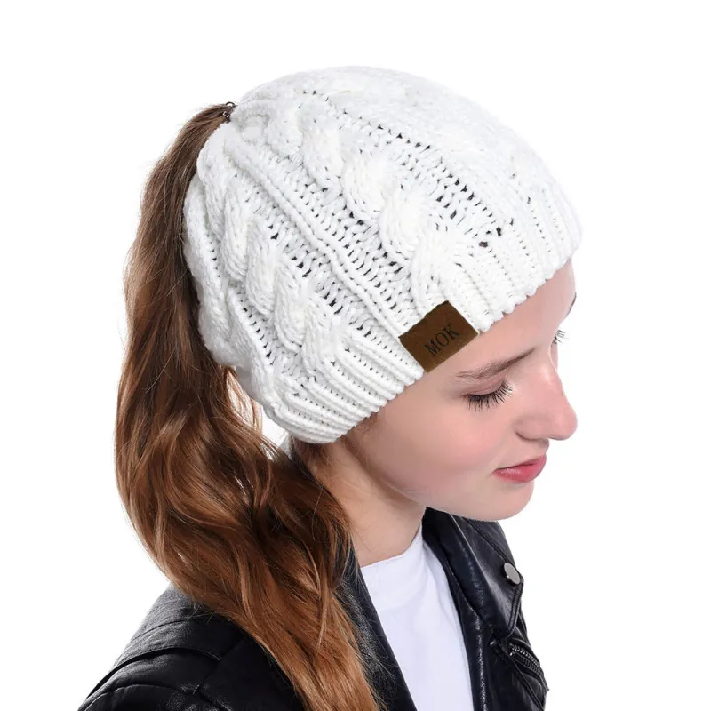 Women's Fashion Solid Color Knitted Warm Beanie Hat