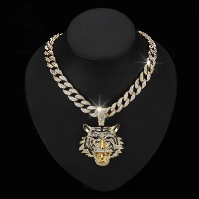 Men's Fashion Alloy Rhinestone Tiger Pendant Cuban Chain Necklace