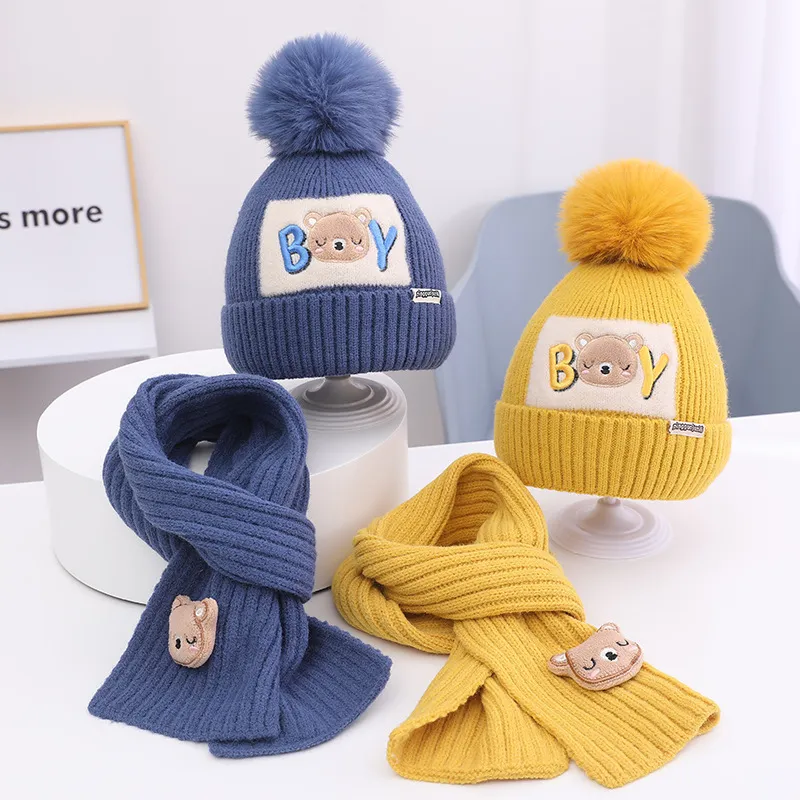 Kids Knitted Letter Embroidered Hat and Scarf Two-Piece Set for Autumn Winter