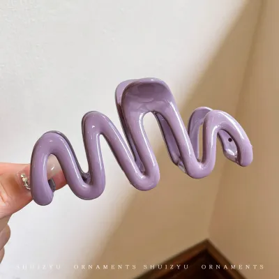 Women's Fashion Solid Wave Hair Grab Clip