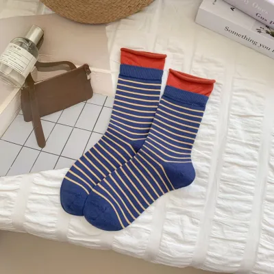 Women Fashion Autumn Stripe Contrast Breathable Cotton Tube Socks