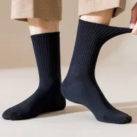 جوارب رجالية بسيطة وعملية ماصة للعرق، شبكية مانعة للانزلاق وجيدة التهوية