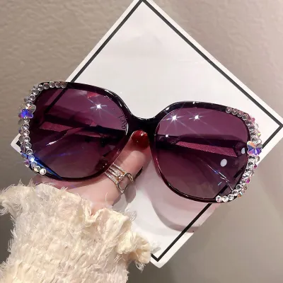 Women Rhinestone Love Oval Sunglasses