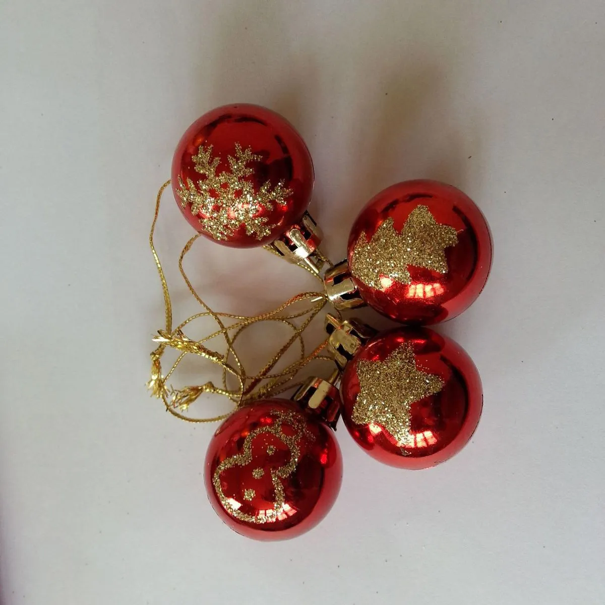 Fashion Mini Painted Glitter Matt Christmas Ball Tree Decorative